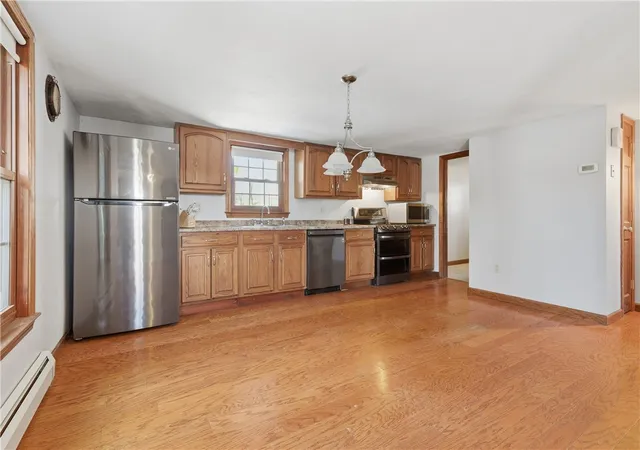 5th image of 56 Mailloux St, Woonsocket, RI 02895 | MLS# 1399068