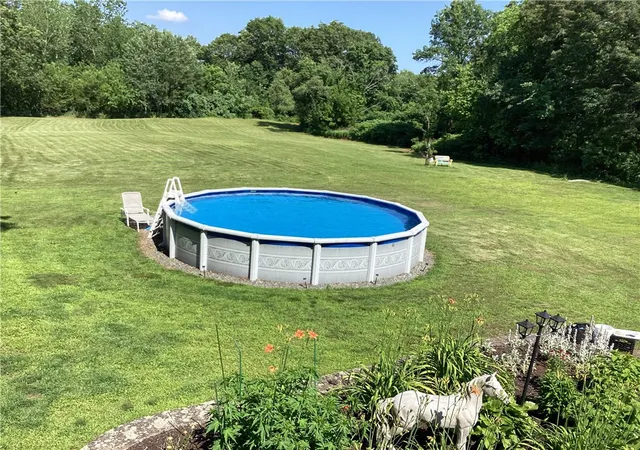 5th image of 7 Taylor Rd, Johnston, RI 02919 | MLS# 1397243
