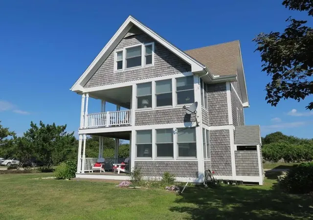 3rd image of 1720 Corn Neck Rd, Block Island, RI 02807 | MLS# 1398422