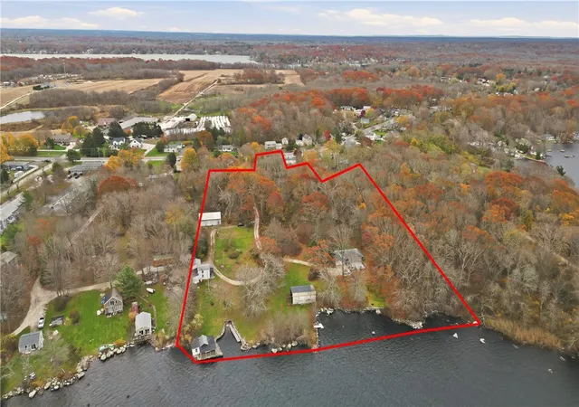 Homes for sale in Tiverton, RI | 507 Stafford Rd, Tiverton, RI 02878 | MLS# 1397602
