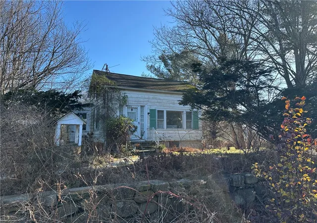4th image of 576 Point Judith Rd, Narragansett, RI 02882 | MLS# 1400118
