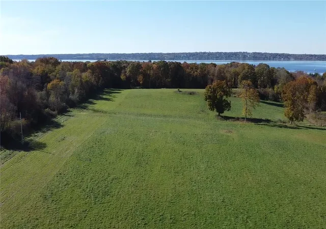 2nd image of 0 Main Rd, Tiverton, RI 02878 | MLS# 1400681
