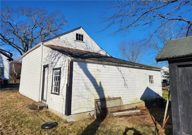 Homes for sale in Coventry, RI | 140 S Main St, Coventry, RI 02816 | MLS# 1401430