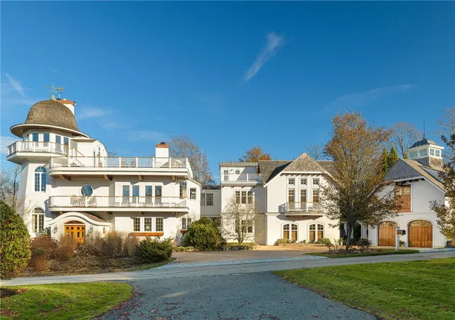 2nd image of 2 Harbor View Dr, Newport, RI 02840 | MLS# 1401686