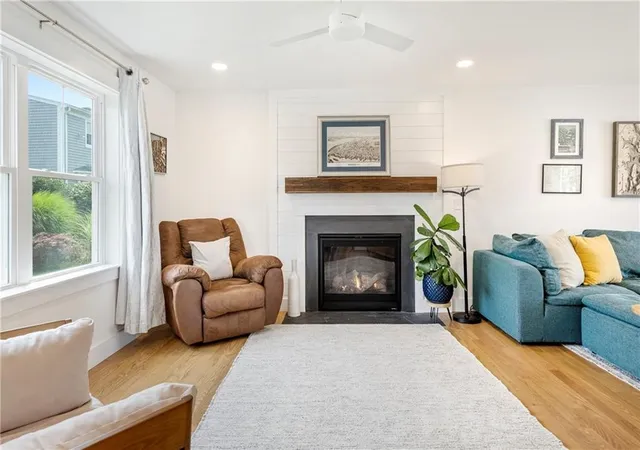 Photo 4 of Single family home for sale at 30 Massasoit Ave, Bristol, RI 02809 | MLS# 1402482 | Listing updated on 2026-05-06