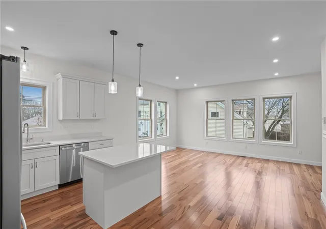 Homes for sale in Providence, RI | 11 Stone St #B, Providence, RI 02904 | MLS# 1402540