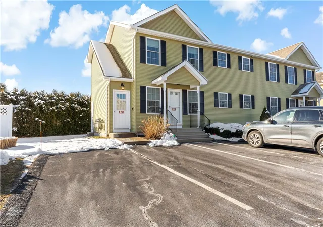 Homes for sale in Charlestown, RI | 10 Josephine Dr #1C, Charlestown, RI 02813 | MLS# 1403590
