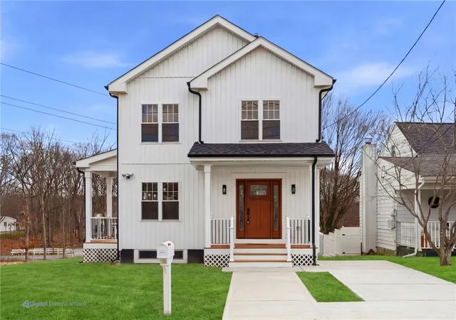 1st image of 43 Massachusetts Ave, Cumberland, RI 02864 | MLS# 1403492