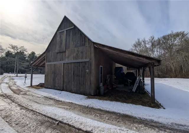 42nd image of 2 Thatt Wy, Hopkinton, RI 02833 | MLS# 1403219