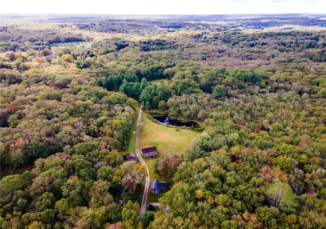 4th image of 2 Thatt Wy, Hopkinton, RI 02833 | MLS# 1403219