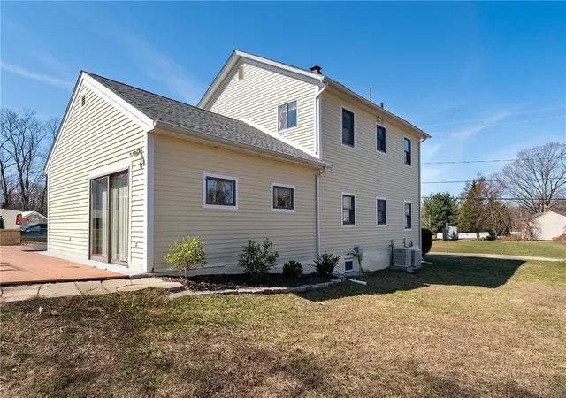 Homes for sale in Johnston, RI | 129 Simmonsville Ave, Johnston, RI 02919 | MLS# 1403848
