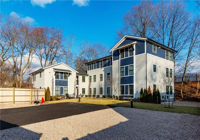 Homes for sale in East Greenwich, RI | 32 Exchange St #103, East Greenwich, RI 02818 | MLS# 1403971