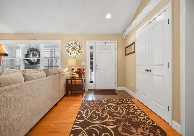 Homes for sale in Rehoboth, MA | 263 Plain St, Rehoboth, MA 02769 | MLS# 1403912