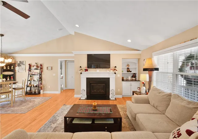 Homes for sale in Rehoboth, MA | 263 Plain St, Rehoboth, MA 02769 | MLS# 1403912