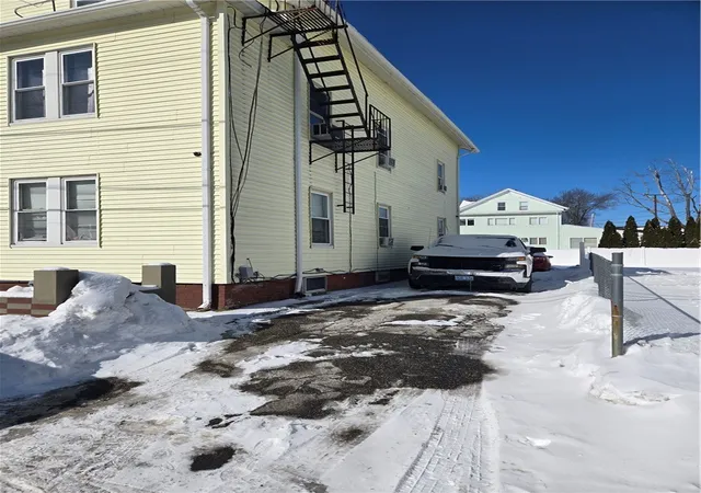 3rd image of 3 Barrett St, Cumberland, RI 02864 | MLS# 1404195