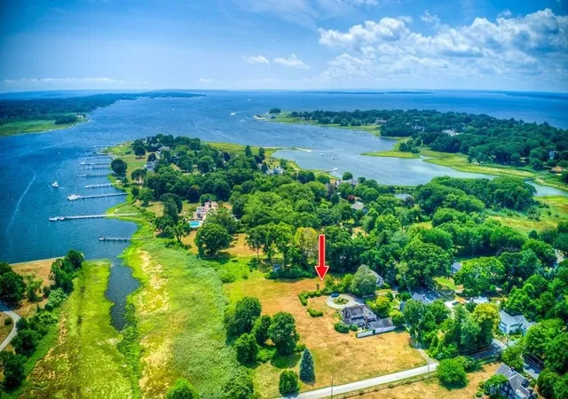 Homes for sale in Barrington, RI | 74 Adams Point Rd, Barrington, RI 02806 | MLS# 1404268