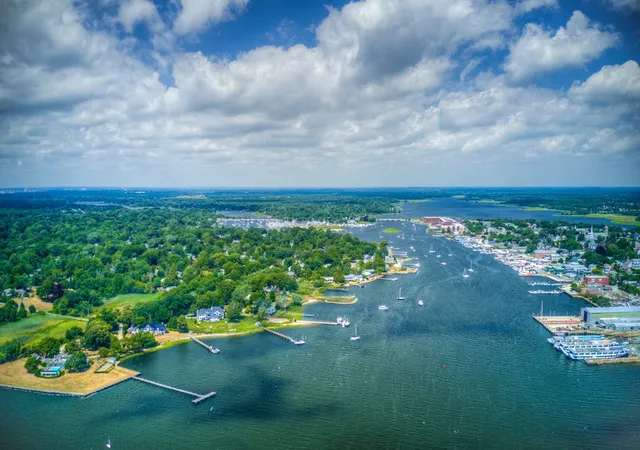 Homes for sale in Barrington, RI | 74 Adams Point Rd, Barrington, RI 02806 | MLS# 1404268