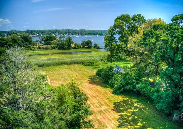Homes for sale in Barrington, RI | 74 Adams Point Rd, Barrington, RI 02806 | MLS# 1404268