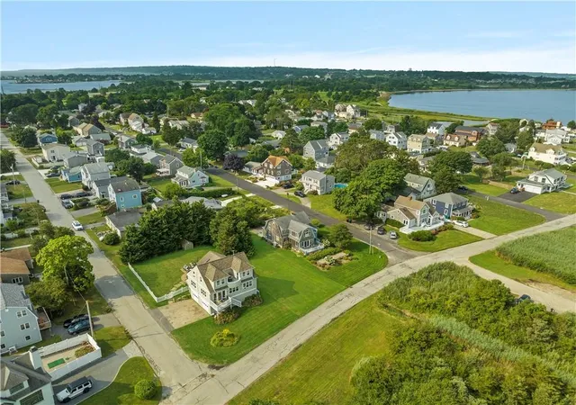 Homes for sale in Portsmouth, RI | 0 Common Fence Blvd, Portsmouth, RI 02871 | MLS# 1404288