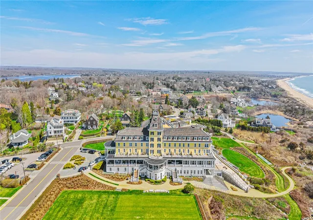 Homes for sale in Westerly, RI | 1 Bluff Ave #4-1, Westerly, RI 02891 | MLS# 1404509