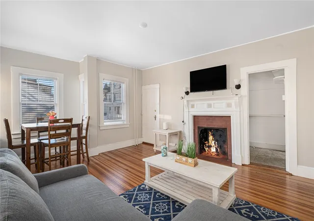 3rd image of 21 Spring St #2, Newport, RI 02840 | MLS# 1404589