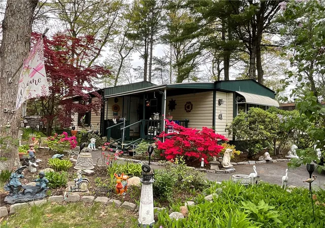 Photo 1 of Single family home for sale at 4 Leisure Way, Coventry, RI 02816 | MLS# 1404901 | Listing updated on 2026-08-24