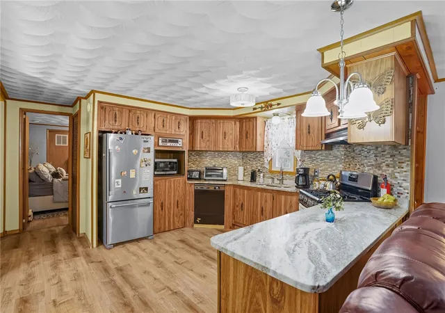 Photo 5 of Single family home for sale at 4 Leisure Way, Coventry, RI 02816 | MLS# 1404901 | Listing updated on 2026-08-24