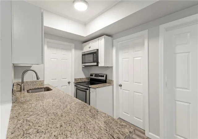 Homes for sale in Providence, RI | 65 Veazie St, Providence, RI 02908 | MLS# 1405237
