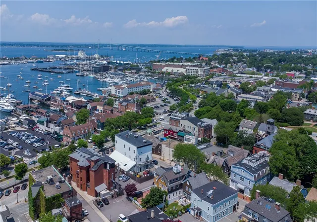 2nd image of 28 Pelham St, Newport, RI 02840 | MLS# 1405844