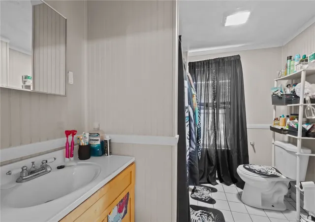 2nd image of 76 Slater St, Pawtucket, RI 02860 | MLS# 1406207