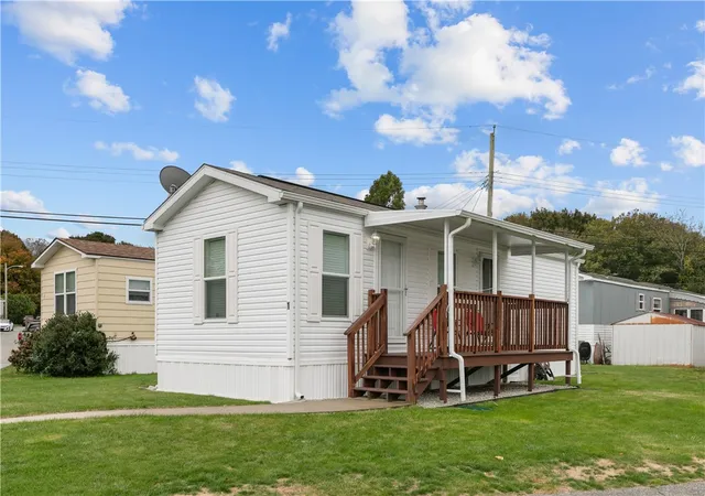 2nd image of 1 Second St, Portsmouth, RI 02871 | MLS# 1406185