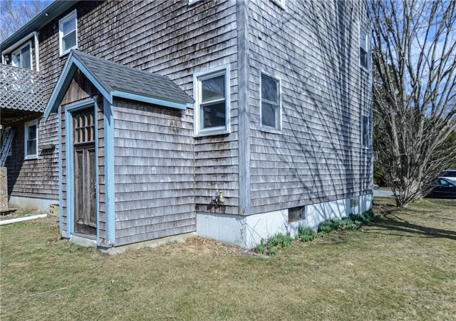 Homes for sale in Portsmouth, RI | 25 Watson Dr, Portsmouth, RI 02871 | MLS# 1406501