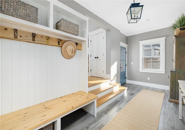 2nd image of 131 Eustis Ave, Newport, RI 02840 | MLS# 1406156
