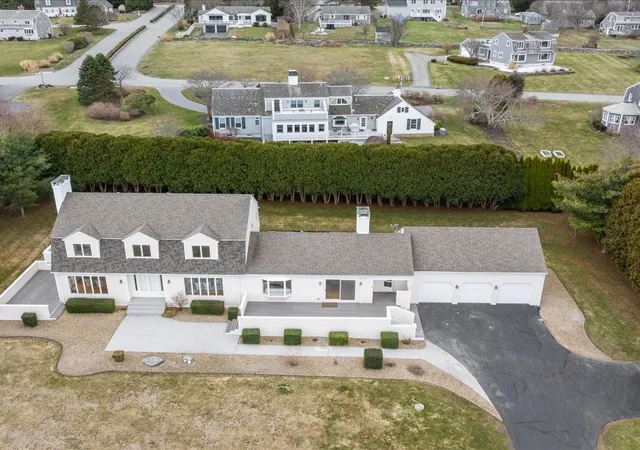 Homes for sale in Portsmouth, RI | 95 Holman St, Portsmouth, RI 02871 | MLS# 1406744