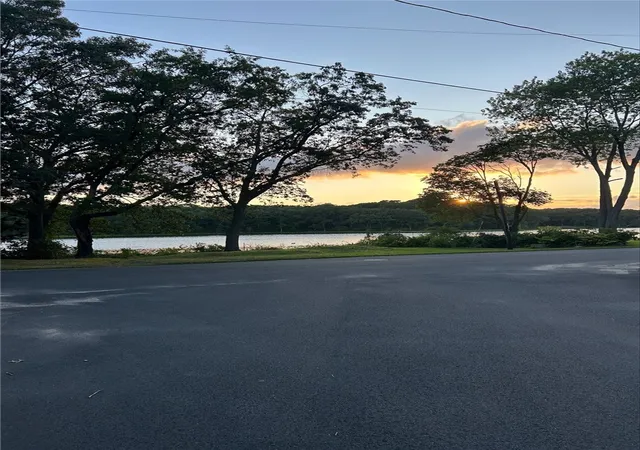 5th image of 0 Sea View Dr, Warwick, RI 02889 | MLS# 1406911