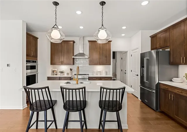 Photo 3 of Sale Pending at 58 E Point Dr #15, Pawtucket, RI 02860 | MLS# 1407013 | Listing updated on 2026-05-11