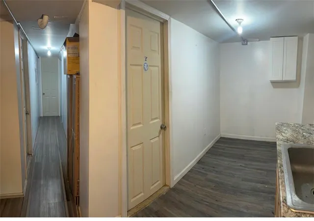 5th image of 374 New York Ave, Providence, RI 02905 | MLS# 1407088