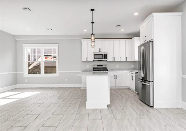 Homes for sale in Narragansett, RI | 60 Daytona Ave, Narragansett, RI 02882 | MLS# 1406779