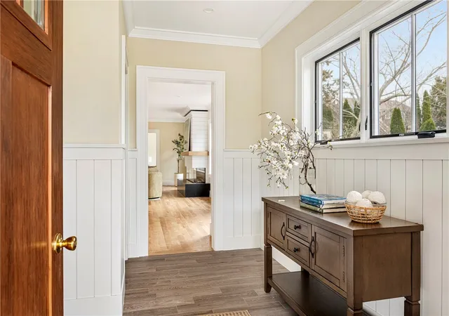 Homes for sale in Middletown, RI | 118 Newport Ave, Middletown, RI 02842 | MLS# 1403413