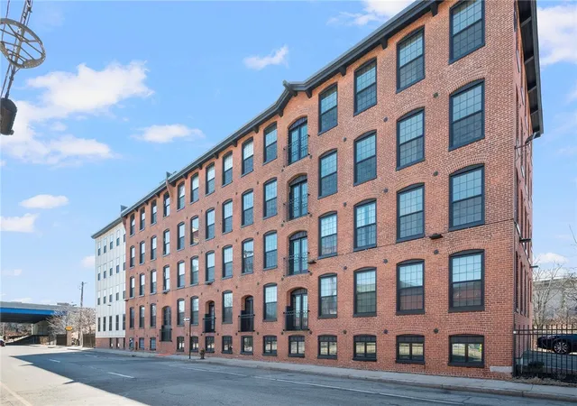 Homes for sale in Providence, RI | 50 Ashburton St #5, Providence, RI 02904 | MLS# 1405335
