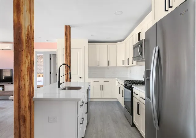 Homes for sale in Providence, RI | 50 Ashburton St #5, Providence, RI 02904 | MLS# 1405335