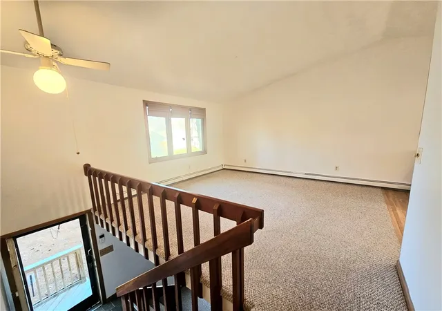 3rd image of 3 Lakeview Dr, Narragansett, RI 02882 | MLS# 1408622