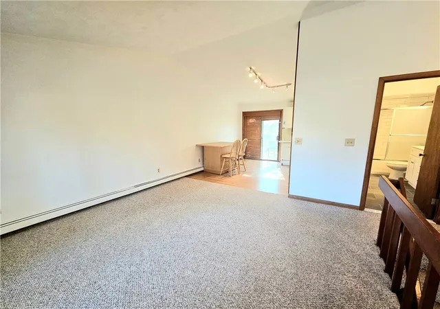 4th image of 3 Lakeview Dr, Narragansett, RI 02882 | MLS# 1408622