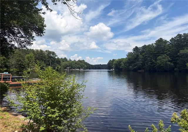 Homes for sale in Coventry, RI | 30 Pine Tree Rd, Coventry, RI 02816 | MLS# 1408728