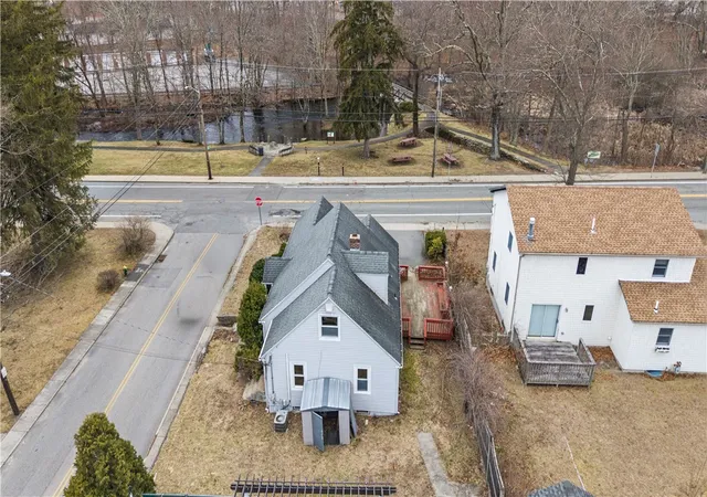 Photo 5 of Single family home for sale at 2 Whitman St, Smithfield, RI 02917 | MLS# 1408594 | Listing updated on 2026-09-01