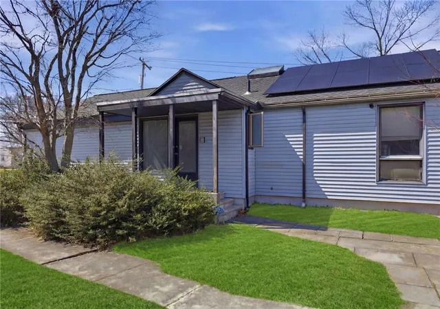 Photo 2 of Single family home for sale at 111 Roger Williams Cir, Cranston, RI 02905 | MLS# 1408824 | Listing updated on 2026-08-02