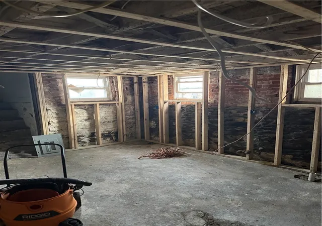 10th image of 14 Dome St, Providence, RI 02908 | MLS# 1408843