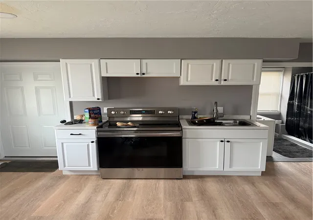 5th image of 14 Dome St, Providence, RI 02908 | MLS# 1408843