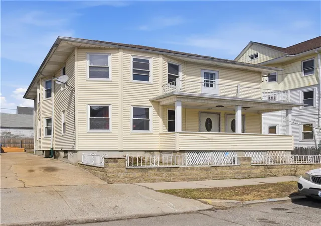 1st image of 297 Vermont Ave, Providence, RI 02905 | MLS# 1408846