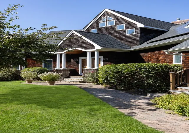 Homes for sale in Charlestown, RI | 77 Pond Shore Dr, Charlestown, RI 02813 | MLS# 1407107
